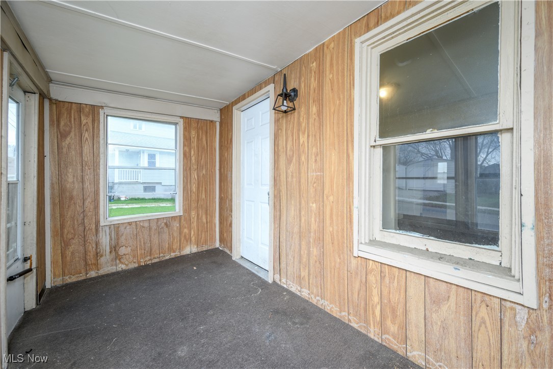 857 Brady Avenue, Barberton, Ohio image 3