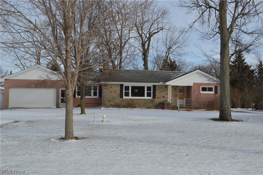 3 bedroom 1 bath Ranch  in Ballville township. Interior features include; large living room with see through fire place, hardwood floors in the bedrooms, large eat in kitchen, built in range and oven, partially finished basement, plenty of windows providing natural light and more! Exterior Features include; stone and brick exterior, 2 car attached garage, and almost half an acre. Case number: 412-550808 HUD homes are sold AS-IS