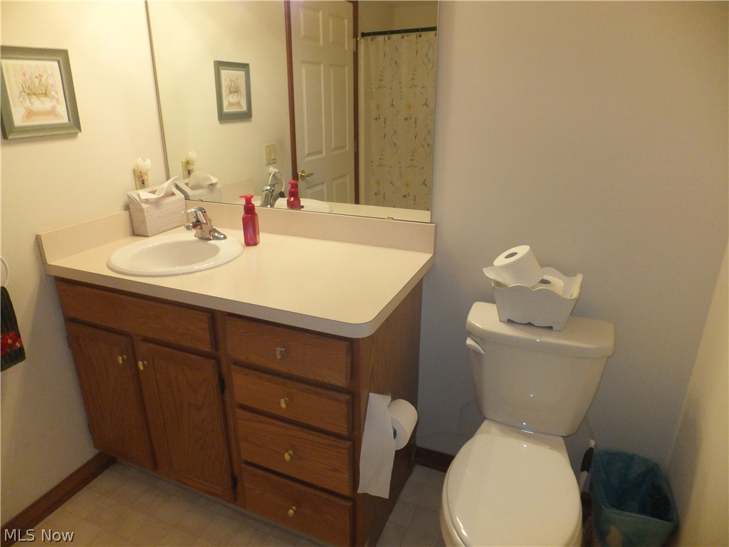 Village/Seven Hills Condo Ph 03 - Residential