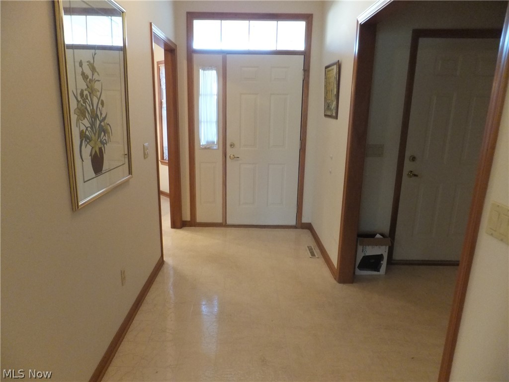 Village/Seven Hills Condo Ph 03 - Residential