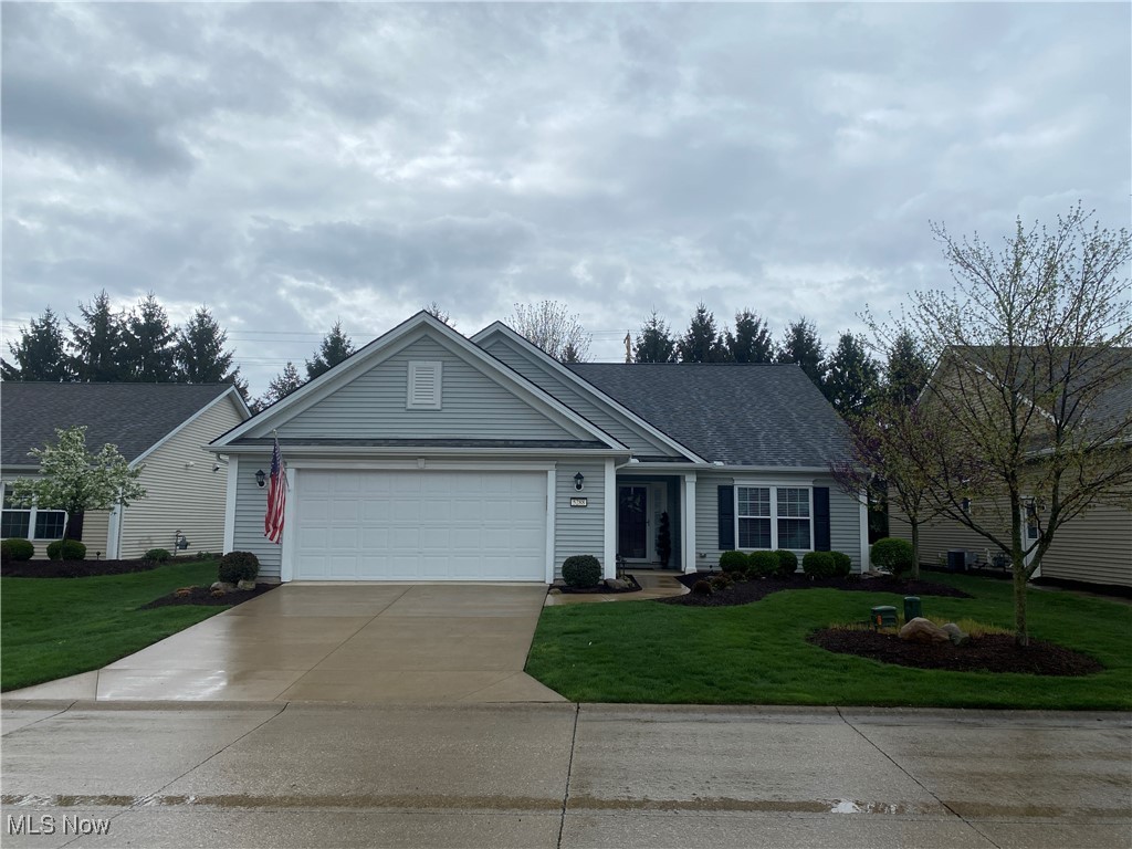 5288 Spruce Pointe Lane, Brunswick, Ohio image 1