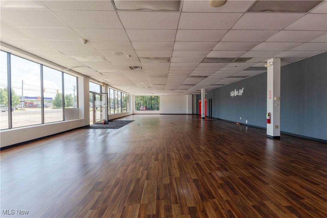 Saybrook - Commercial Sale