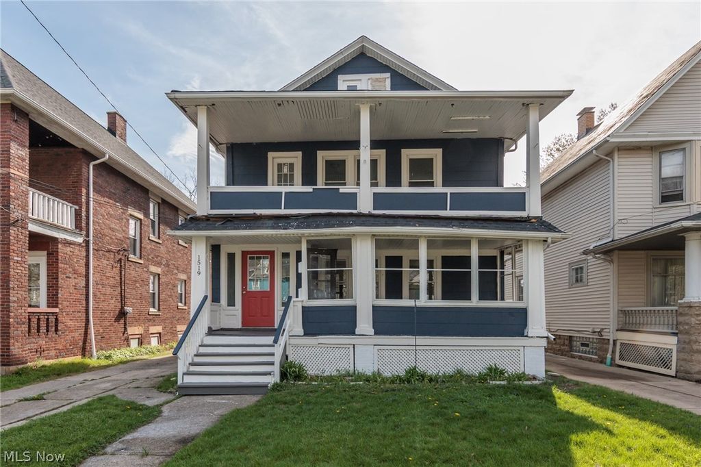 Photo of 1519 Ridgewood Avenue #Up, Lakewood, OH 44107 (MLS # 5204975)