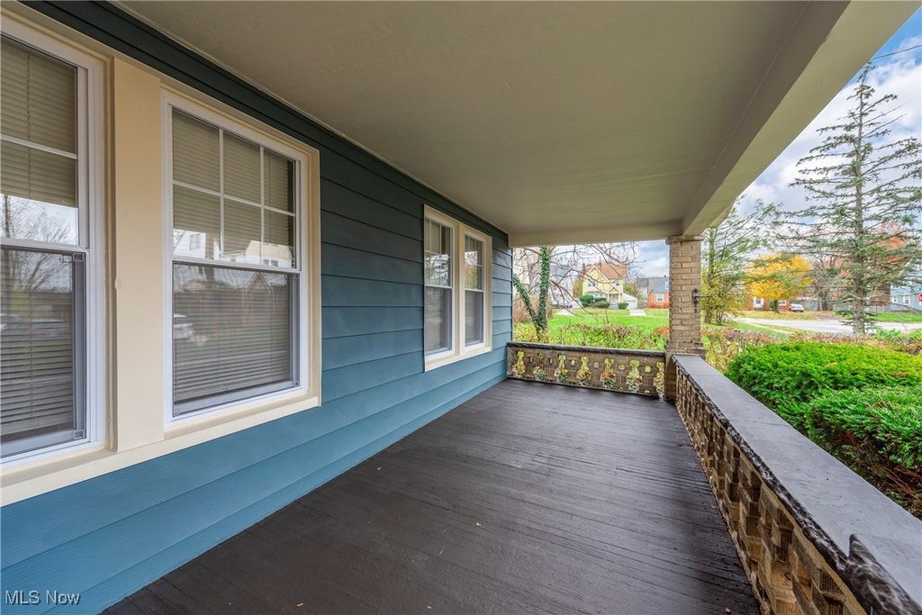 Photo of 2127 Marlindale Road, Cleveland Heights, OH 44118 (MLS # 5176648)