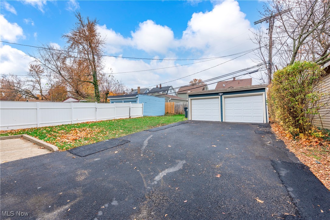 Meadowbrook Land Cos Cedar-Ta - Residential