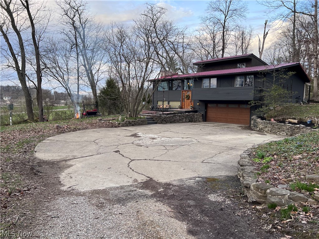 2168 Earl Drive