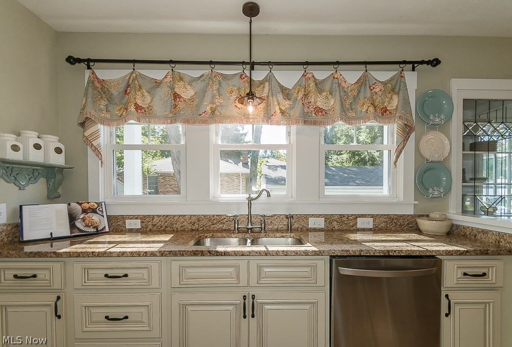 Willoughby Township 13 - Residential