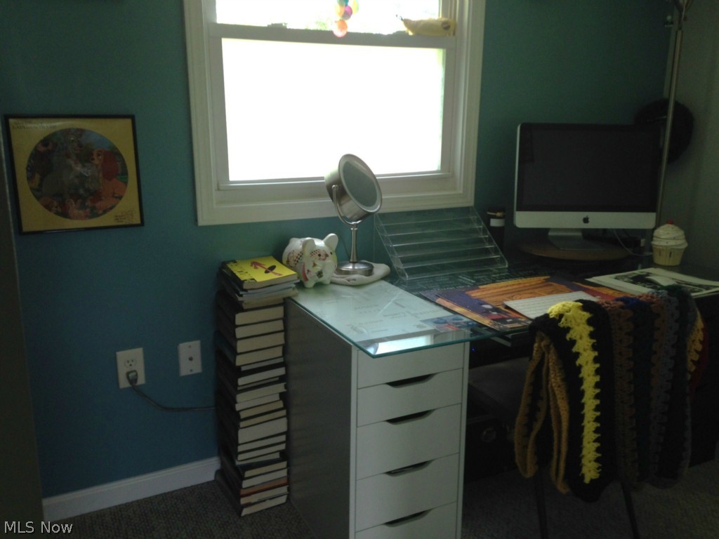 Valley Brook Vill - Residential