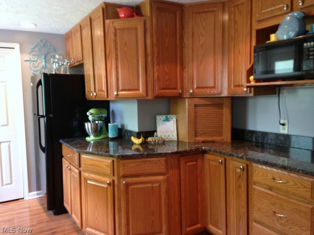 Valley Brook Vill - Residential