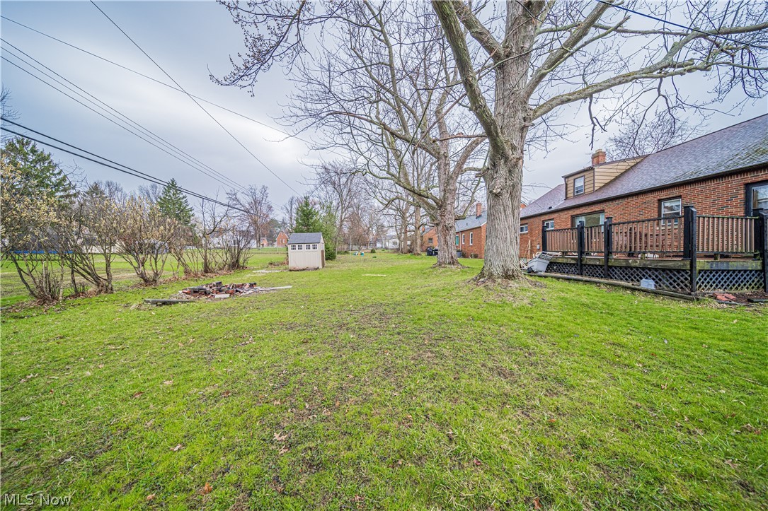 Frank Berzins Chardon Estates 03 - Residential