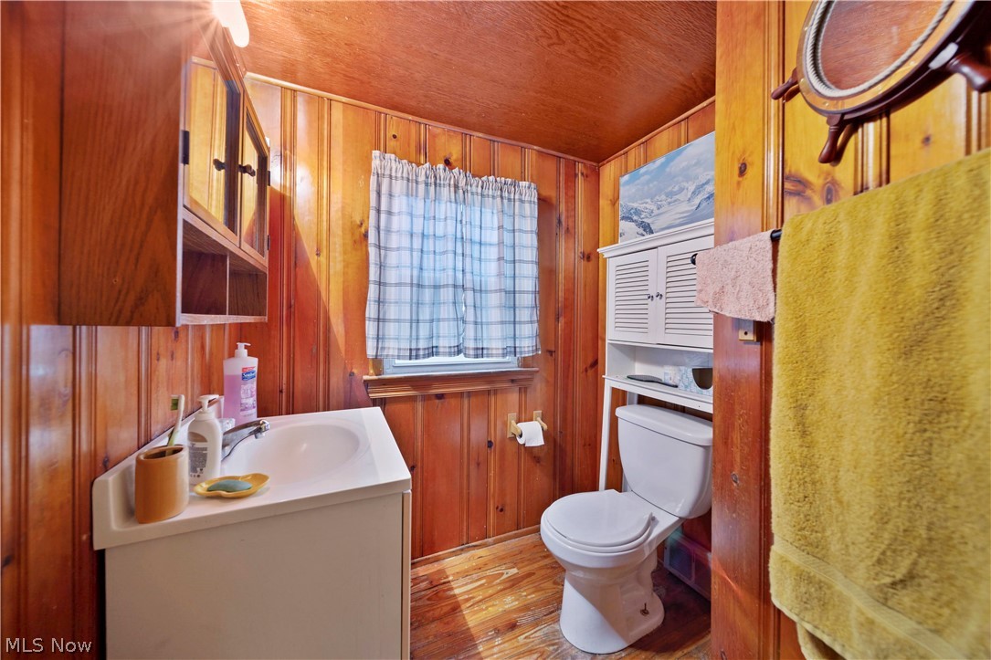 Frank Berzins Chardon Estates 03 - Residential