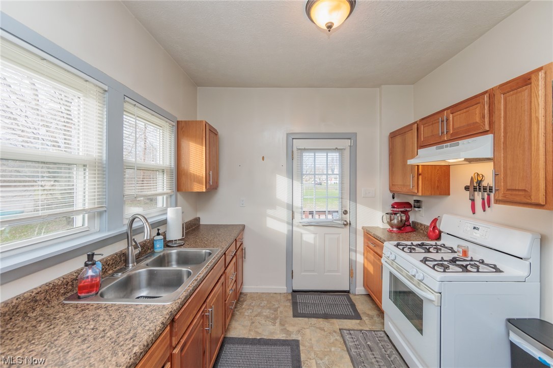 S Mendelsons Sub - Residential