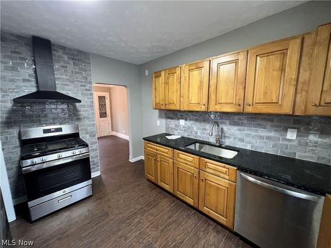 Tiny photo for 3569 W 147th Street, Cleveland, OH 44111 (MLS # 5210584)