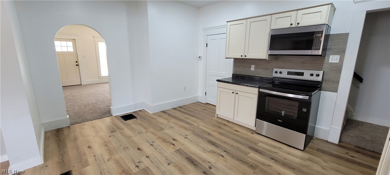 Village/Newcomerstown - Residential