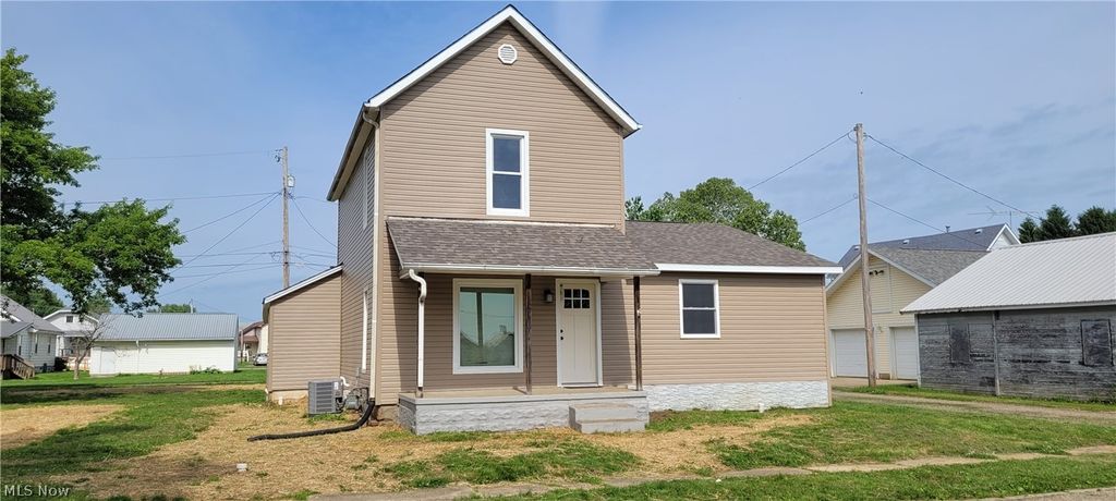 Photo of 424 Tuscarawas Avenue, Newcomerstown, OH 43832 (MLS # 5212090)