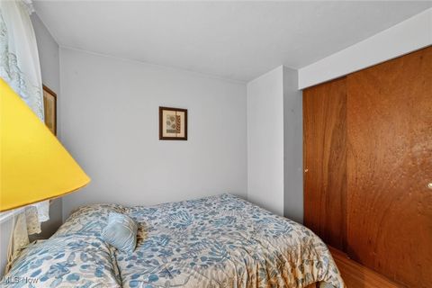 Tiny photo for 2703 W 40th Street, Lorain, OH 44053 (MLS # 5179378)