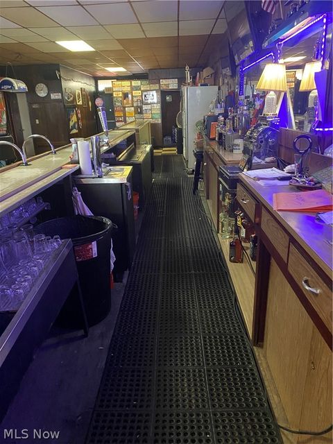 Tiny photo for 915 Wooster Road W, Barberton, OH 44203 (MLS # 5185935)