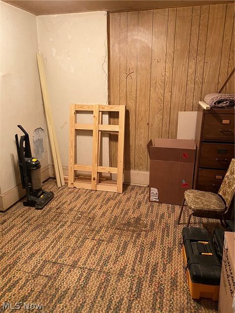 Tiny photo for 915 Wooster Road W, Barberton, OH 44203 (MLS # 5185935)