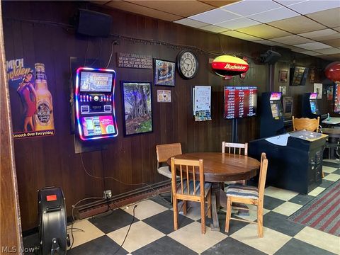 Tiny photo for 915 Wooster Road W, Barberton, OH 44203 (MLS # 5185935)