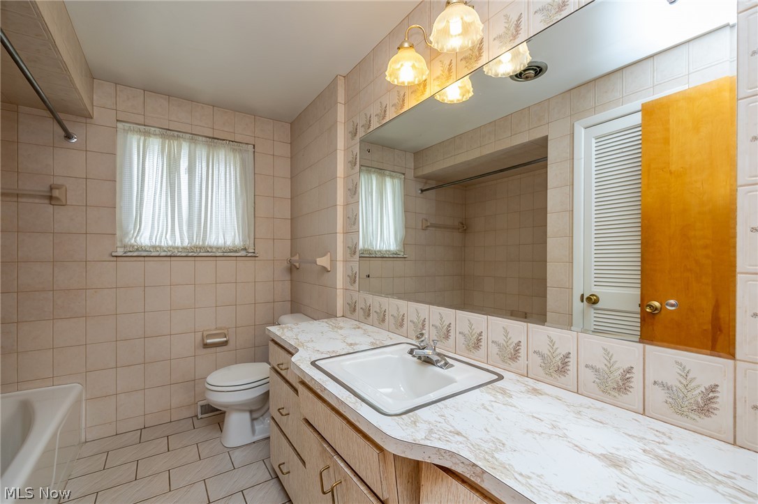 Broad-Valle 01 - Residential