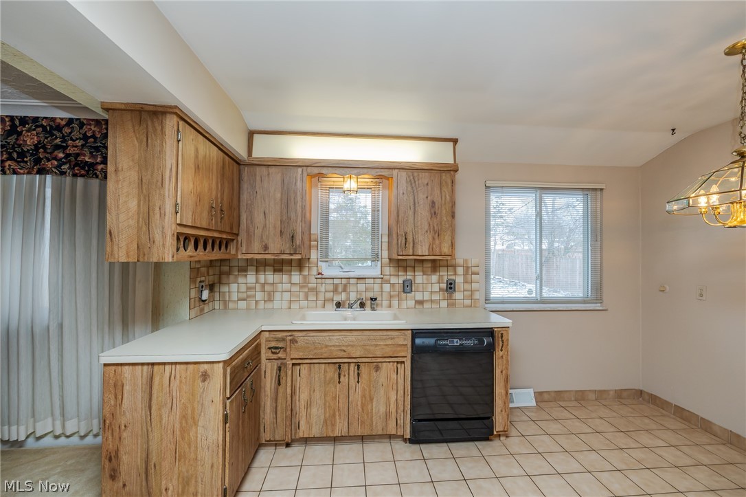 Broad-Valle 01 - Residential