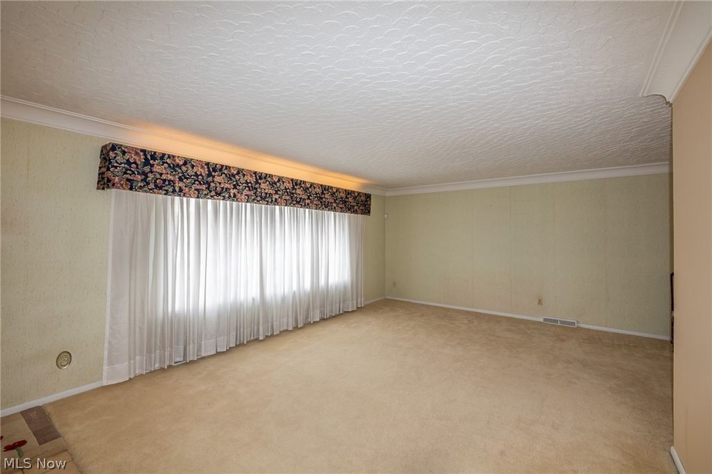 Photo of 7550 Daytona Drive, Parma, OH 44134 (MLS # 5189840)