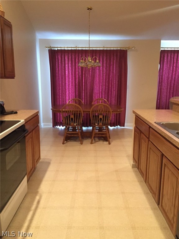 Cottage Gate - Residential