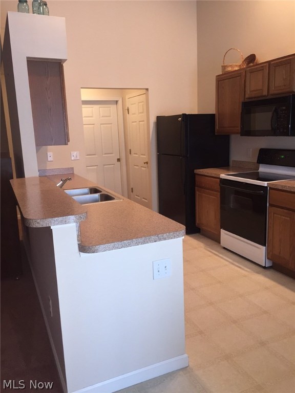 Cottage Gate - Residential