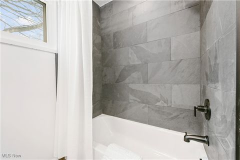 Tiny photo for 6618 Newbury Lane, Parma Heights, OH 44130 (MLS # 5179413)