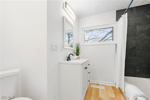 Tiny photo for 6618 Newbury Lane, Parma Heights, OH 44130 (MLS # 5179413)