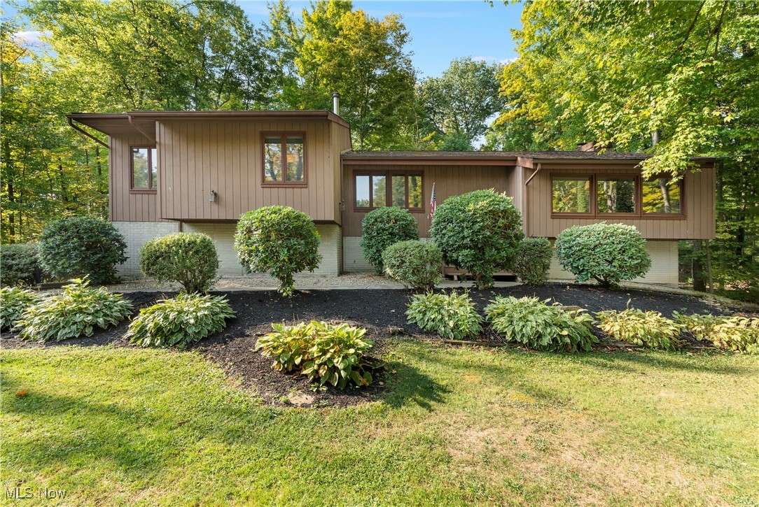 706 Circlewood Drive, Aurora, Ohio image 1