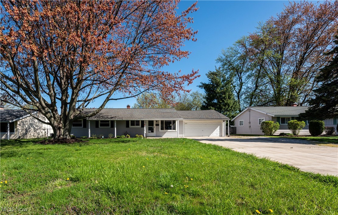 7275 Eric Drive, Mentor, Ohio image 1