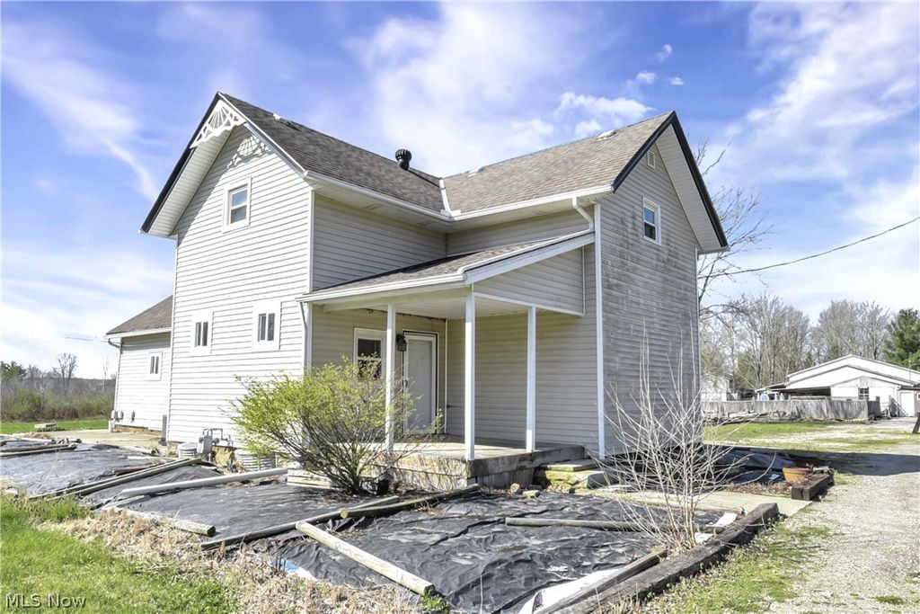 Photo of 18022 State Route 301, LaGrange, OH 44050 (MLS # 5199169)