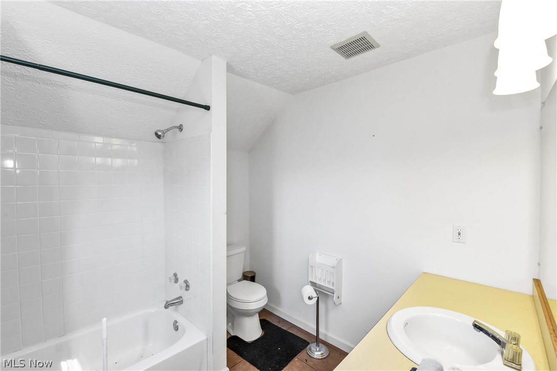 Lagrange - Residential