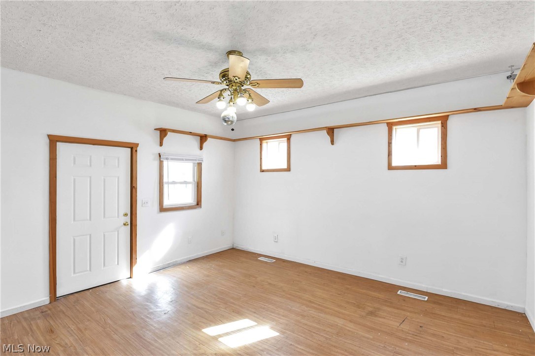 Lagrange - Residential