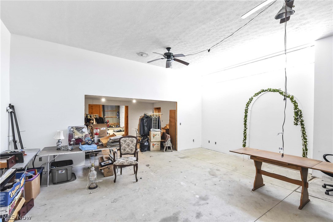 Lagrange - Residential