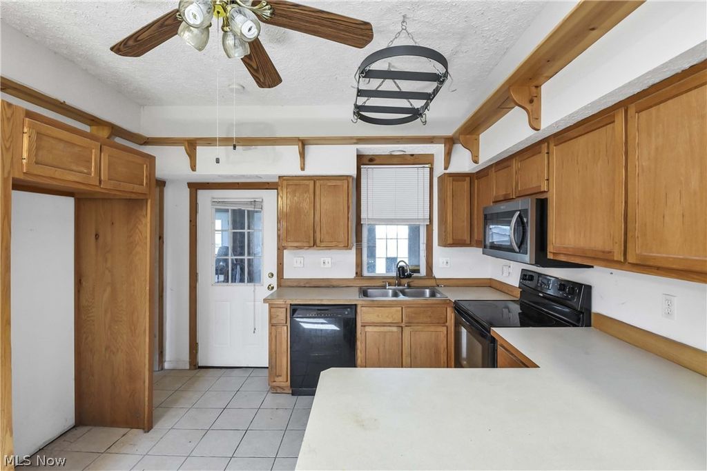 Photo of 18022 State Route 301, LaGrange, OH 44050 (MLS # 5199169)