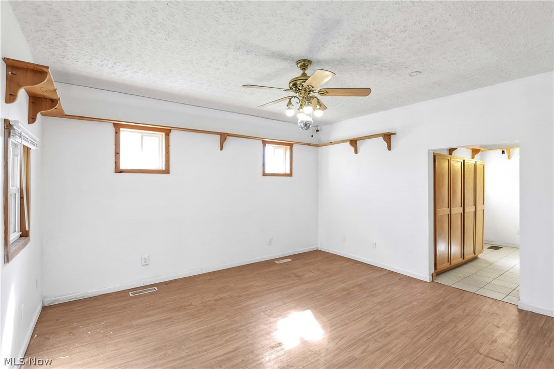 Lagrange - Residential