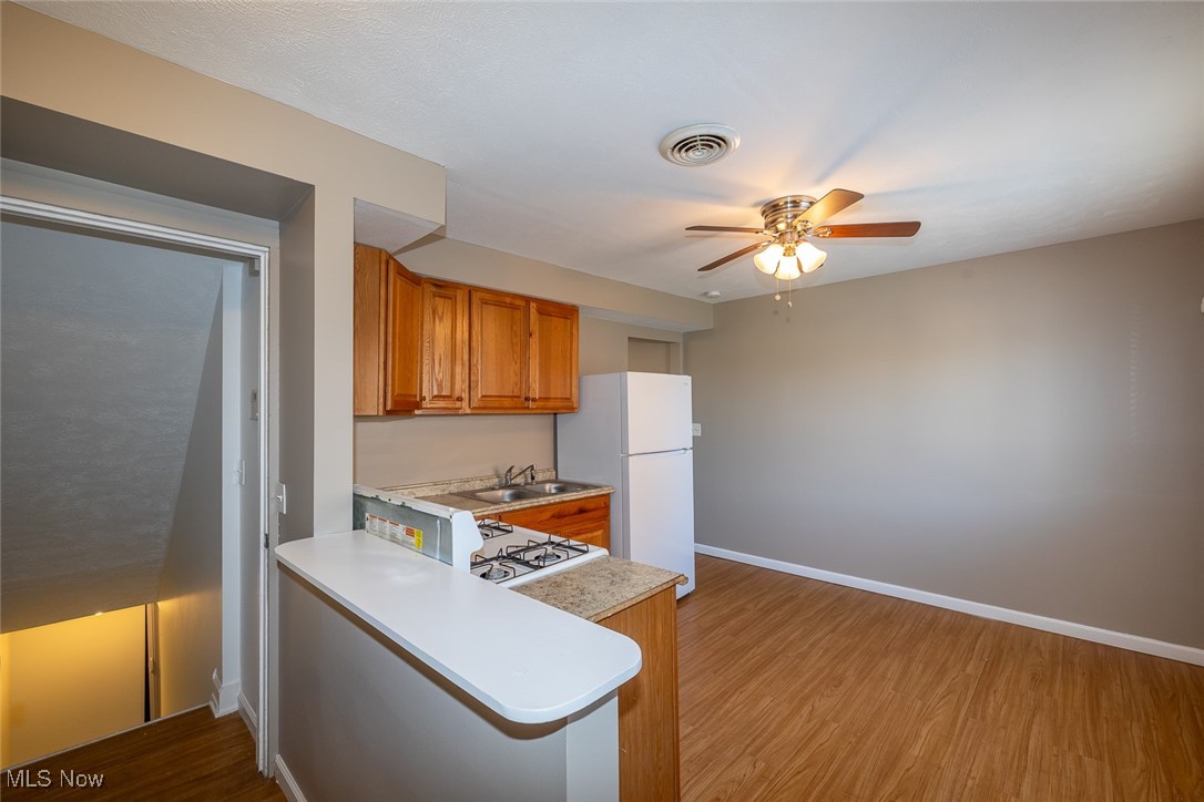 16225 Edgewood Court, Maple Heights, Ohio image 9