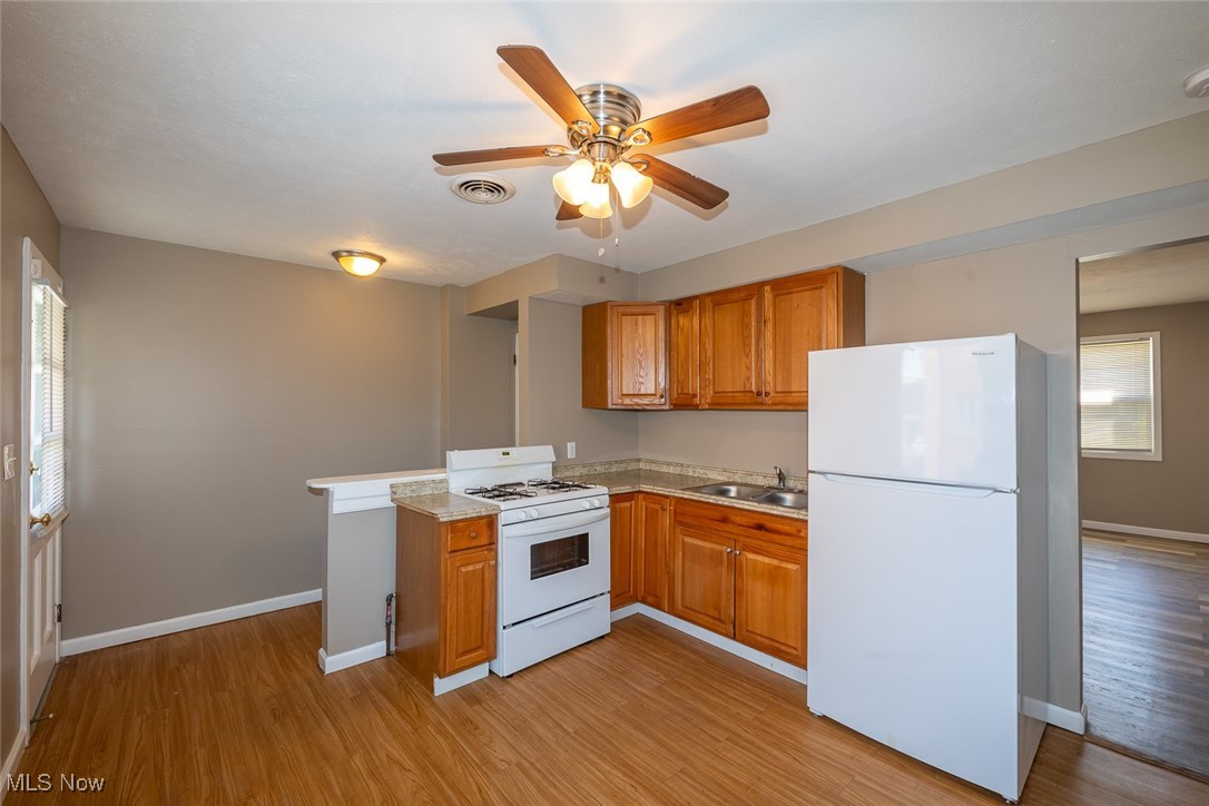 16225 Edgewood Court, Maple Heights, Ohio image 10