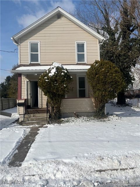 22 N Clover Avenue, Niles, OH 44446 - MLS#: 5101715