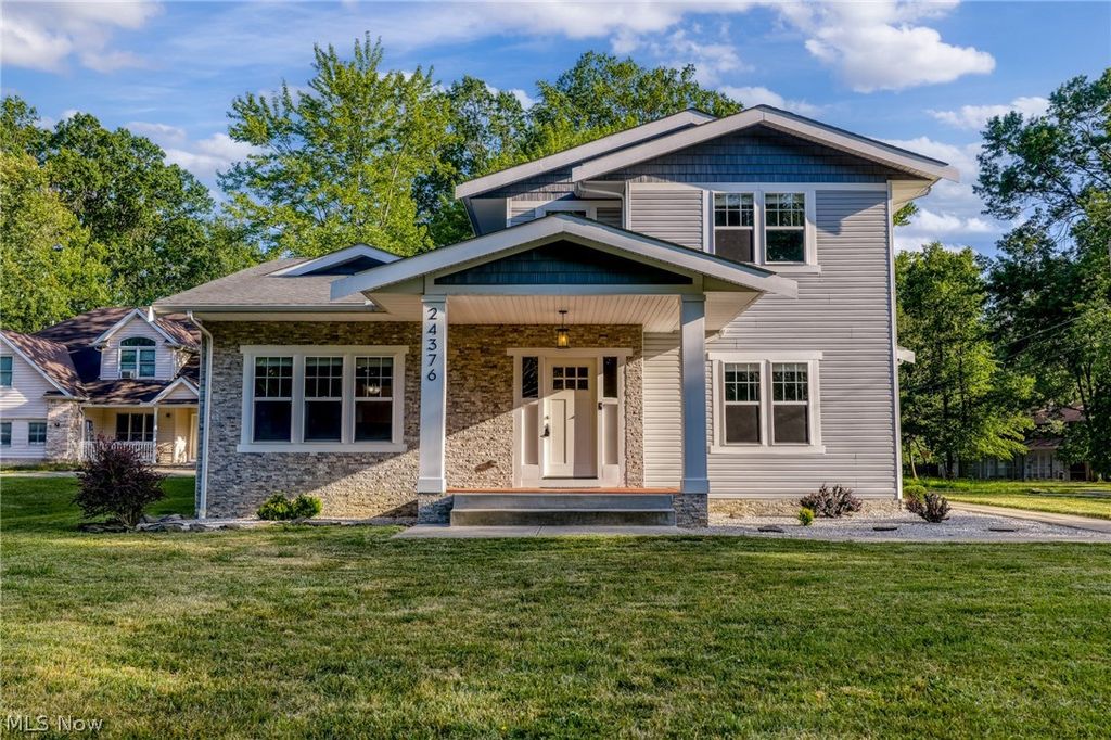 Photo of 24376 Georgetown Road, Richmond Heights, OH 44143 (MLS # 5219113)