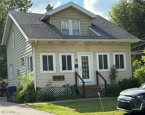 4054 Clague Road, North Olmsted, OH 44070 - #: 5121278