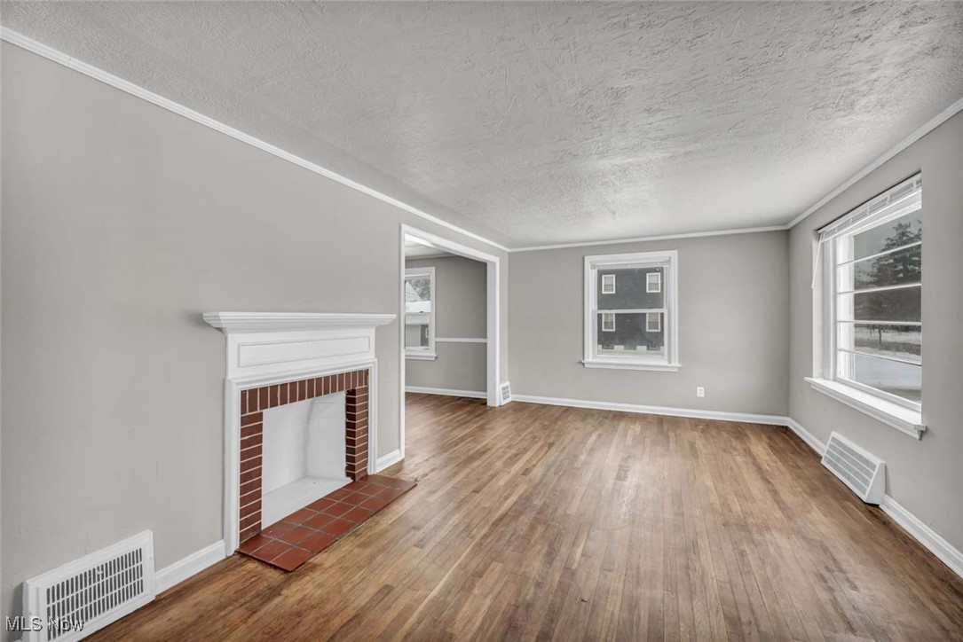 Shore View 02 - Residential