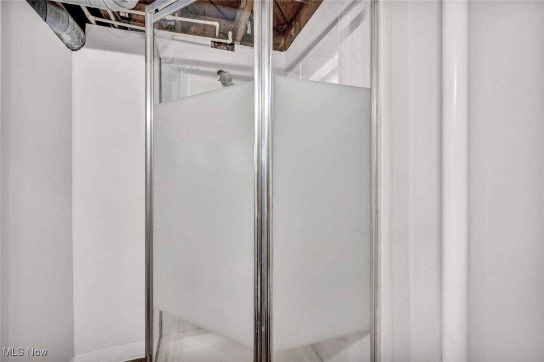 Shore View 02 - Residential