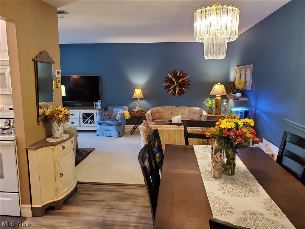 Silver Lake Towers - Residential