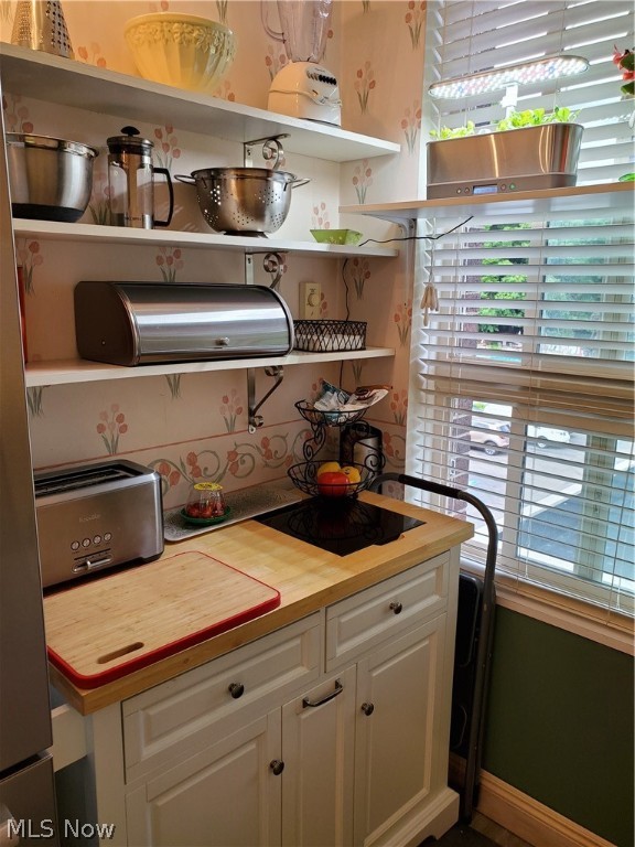 Silver Lake Towers - Residential