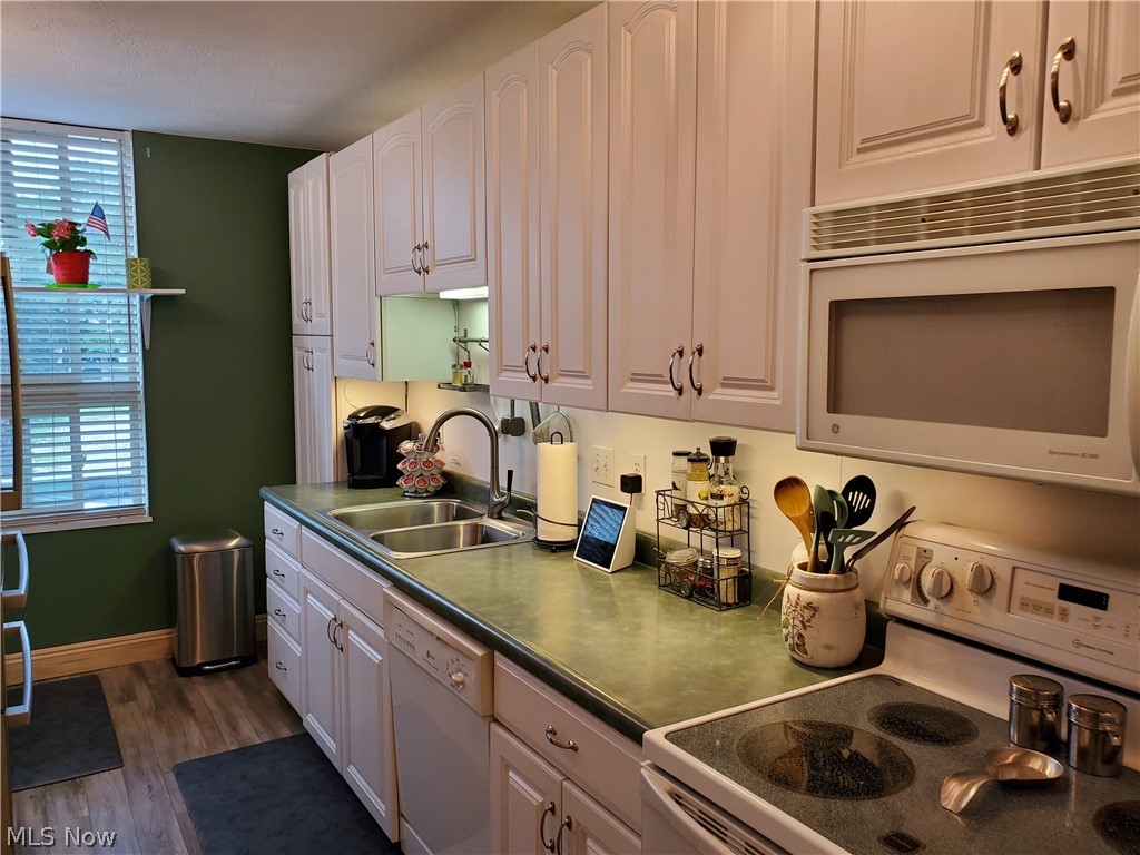 Silver Lake Towers - Residential