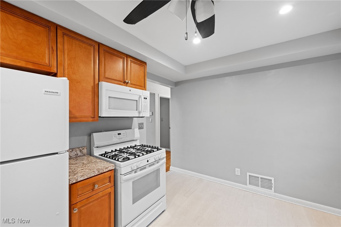 Knickerbocker - Residential