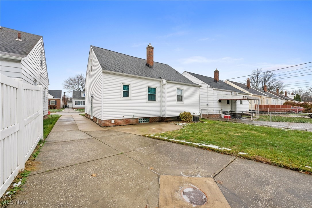 Knickerbocker - Residential